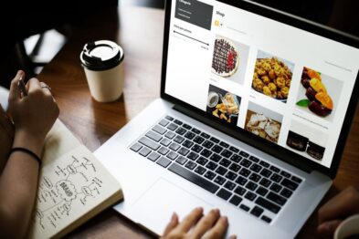 mockup yama Enoturistica - Online l'e-commerce di pasticceria Yama Bakery