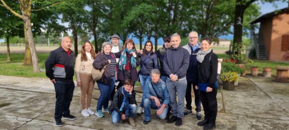438721081 394304143572331 7694049911380351296 n Enoturistica - Prima "gita" di enoturistica in Emilia Romagna, un grande successo
