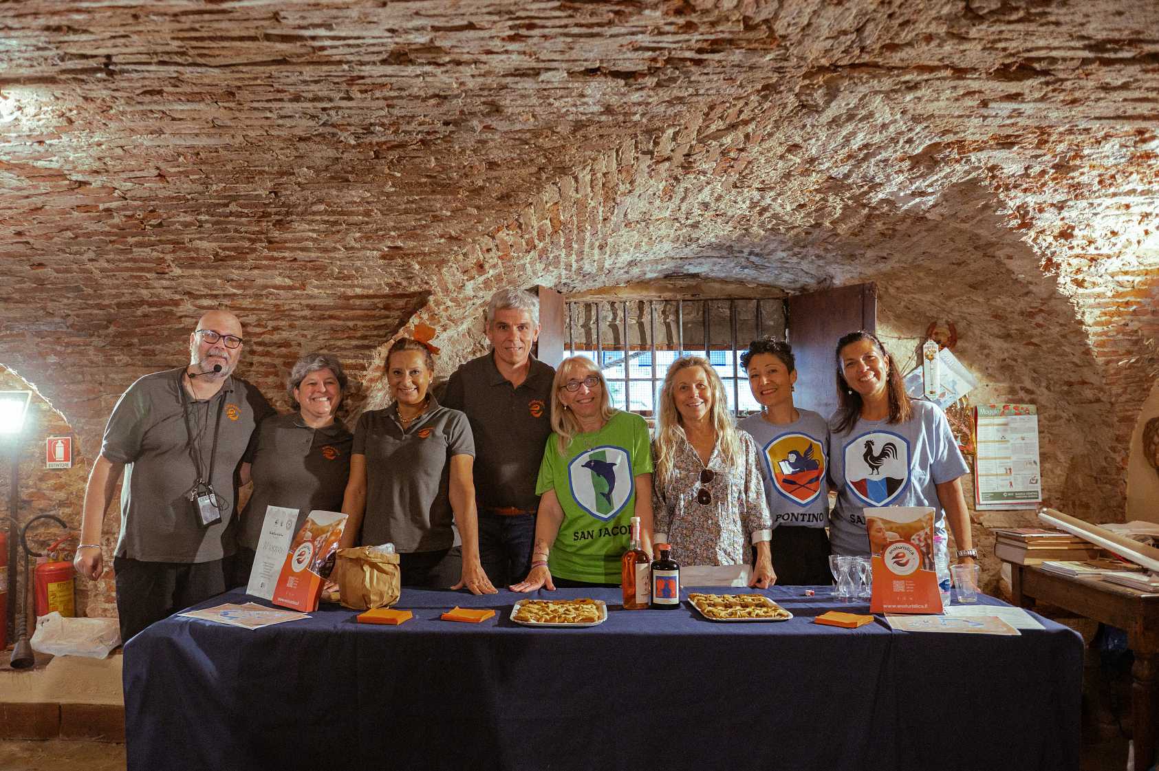 La "Cantina in Cantina" Itinerante - 2 - Turismo del Vino in Toscana La "Cantina in Cantina" Itinerante - 1 - Turismo del Vino in Toscana